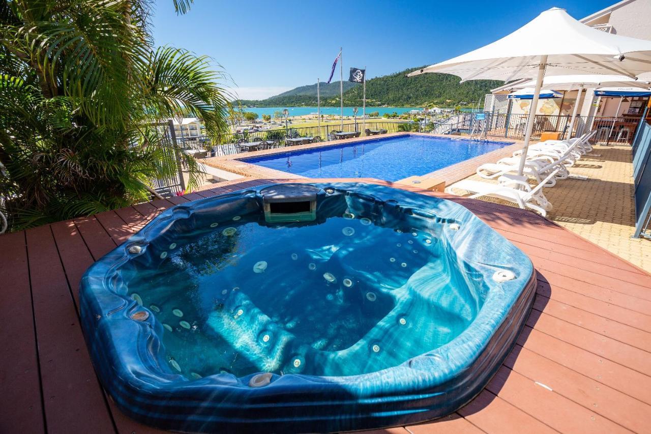 Ocean Views 16 Pool & Spa Wi-Fi Airlie Beach Eksteriør billede